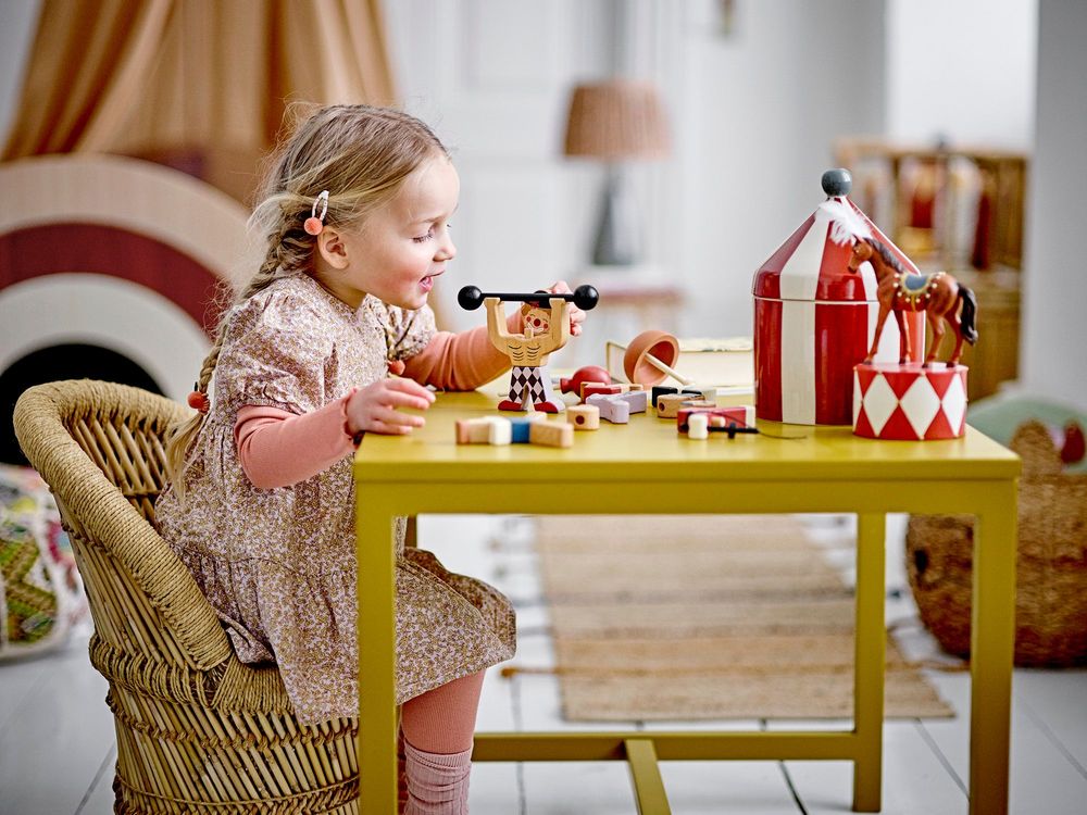 Jouets enfants - Rossaio Jouet d'activité, Rouge, FSC®100%, Beech Set of 16 - BLOOMINGVILLE MINI