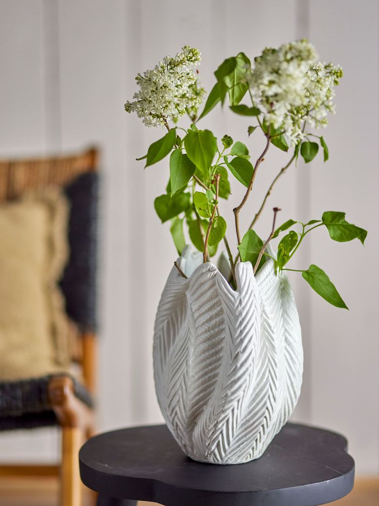 Vases - Besa Vase, White, Stoneware - CREATIVE COLLECTION