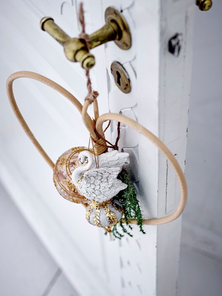 Christmas garlands and baubles - Jenelle Ornament, Gold, Resin - BLOOMINGVILLE