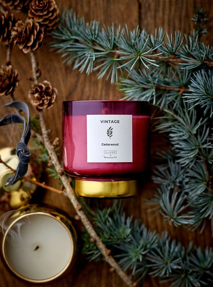 Candles - VINTAGE-Cedarwood Scent Candle, Purple, Wax - ILLUME X BLOOMINGVILLE