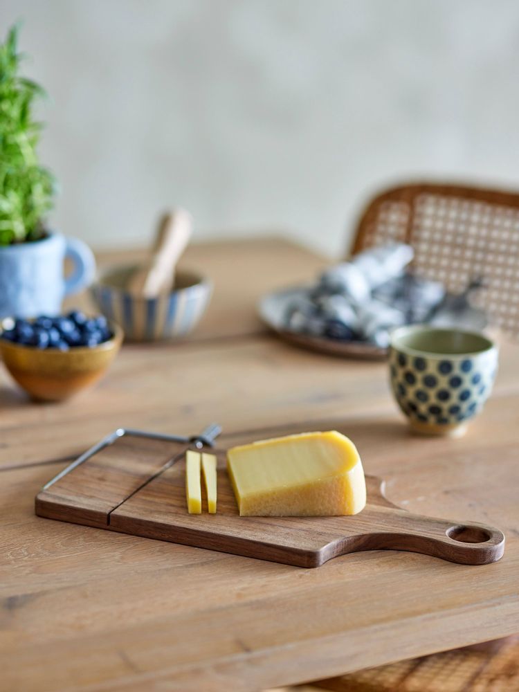 Couverts & ustensiles de cuisine - Feras Coupe-fromage, Marron, Noyer - BLOOMINGVILLE