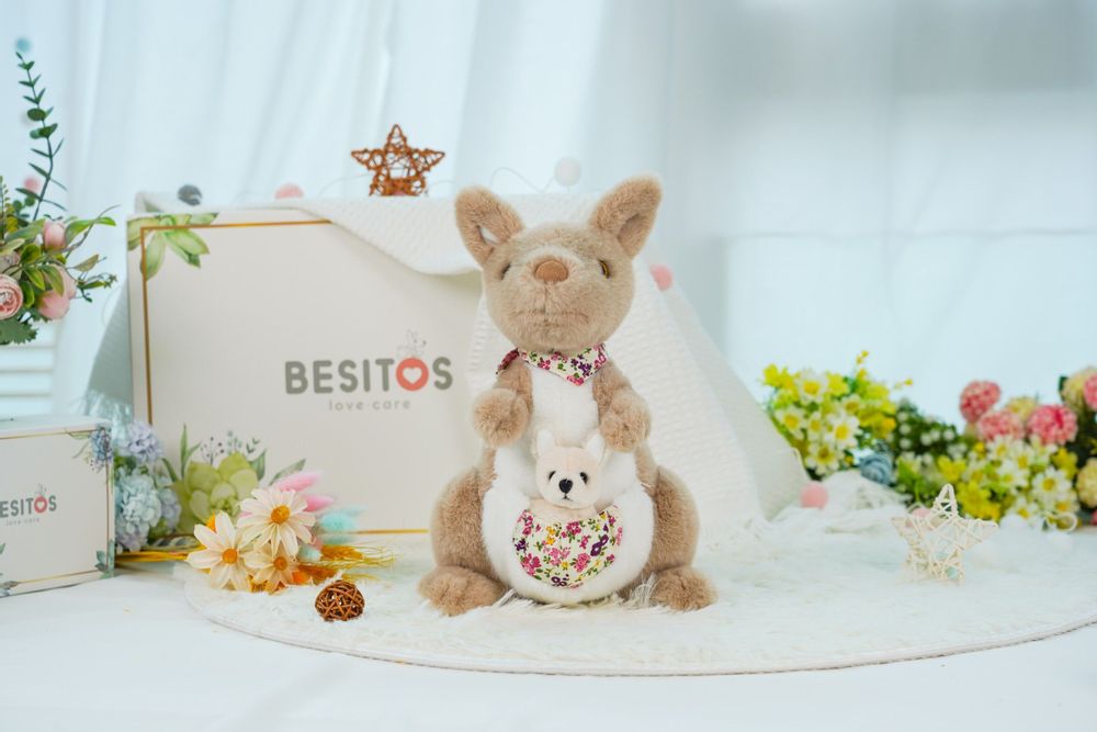 Soft toy - KANGAROO (ROJO), BEIGE - YOOBIE LTD(BESITOS)