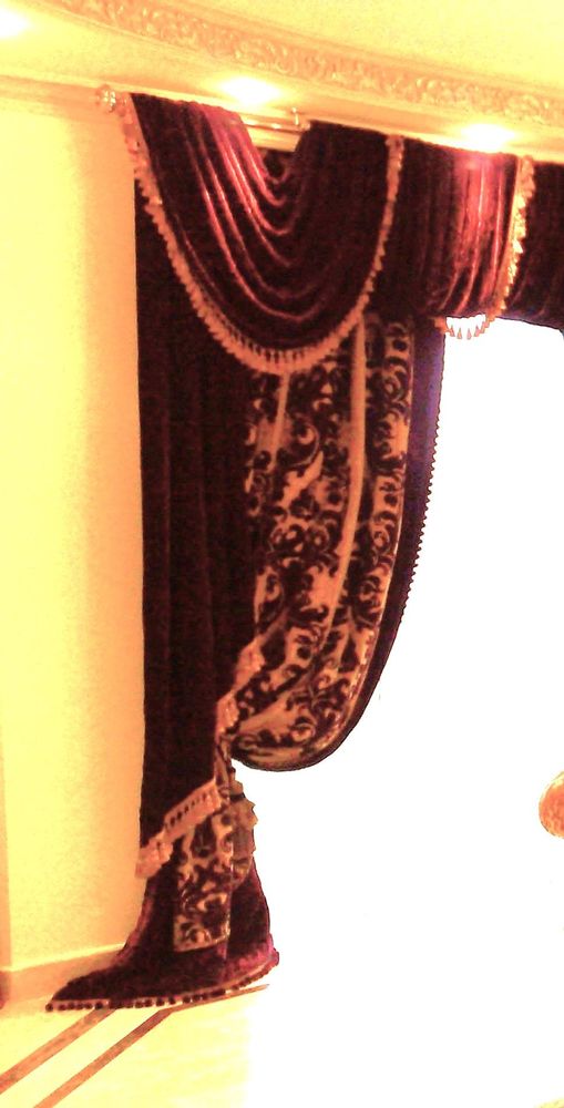Curtains and window coverings - Silk taffeta curtains with velvet lambrequins - VLADA DIZIK KOSHKIN DOM