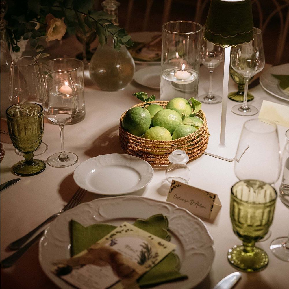 Banquettes pour collectivités - Couvre-lampes et bien plus encore - LA GALLINA MATTA