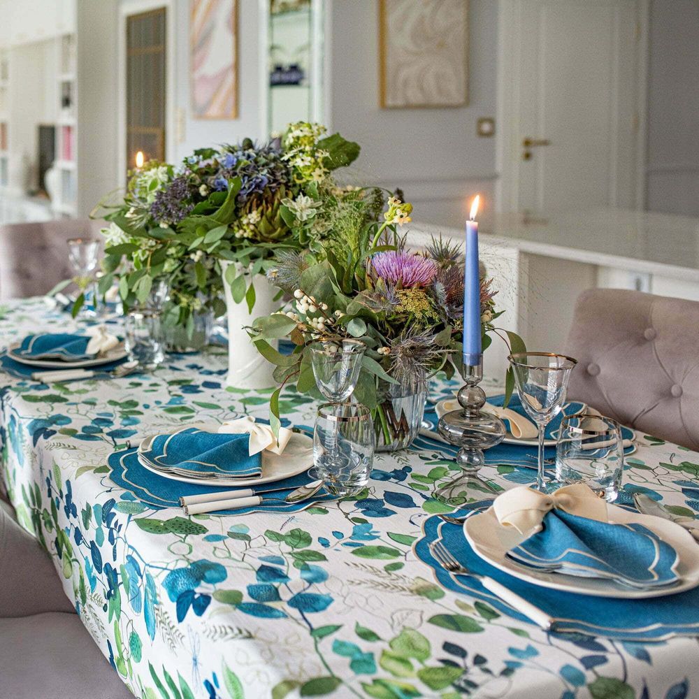 Table linen - Tablecloth Blue Sparrow - 130 cm x 250 cm - ROSEBERRY HOME