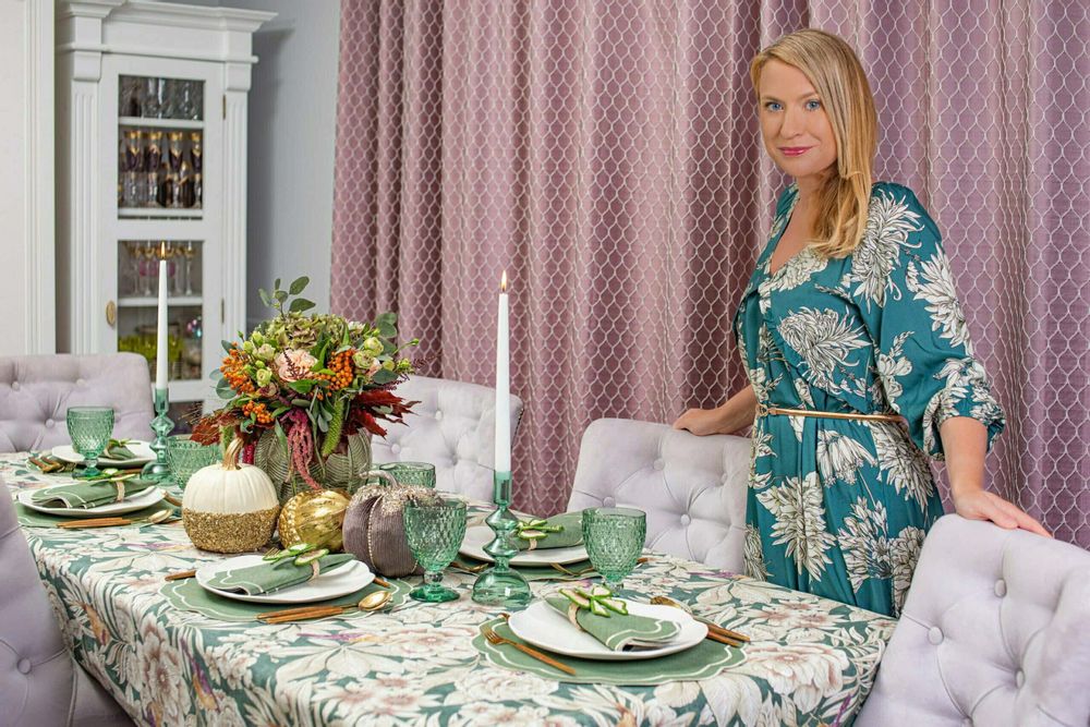 Table linen - Tablecloth Emerald - 130 cm x 250 cm - ROSEBERRY HOME