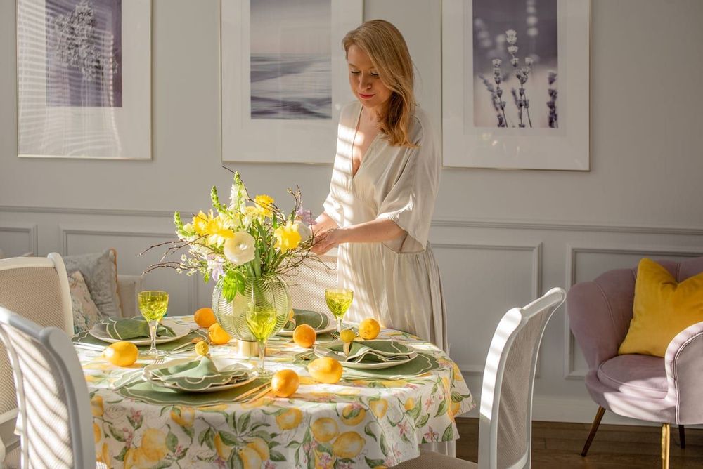 Table linen - Tablecloth Lemonade round - ⌀ 160 cm - ROSEBERRY HOME