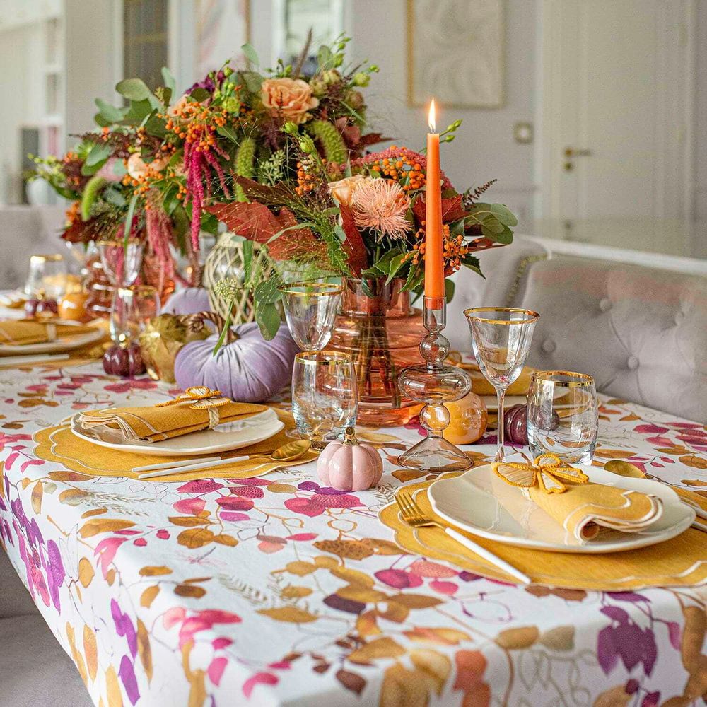 Linge de table textile - Nappe de table Purple Sparrow - 130 cm x 200 cm - ROSEBERRY HOME