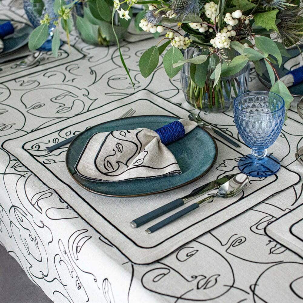 Table cloths - Tablecloth Venus round - ⌀ 210 cm - ROSEBERRY HOME