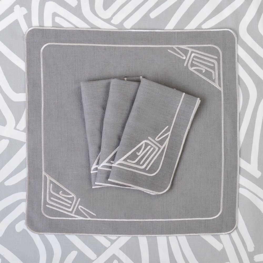 Table linen - Embroidered Napkins Infinity - 6 pieces - ROSEBERRY HOME