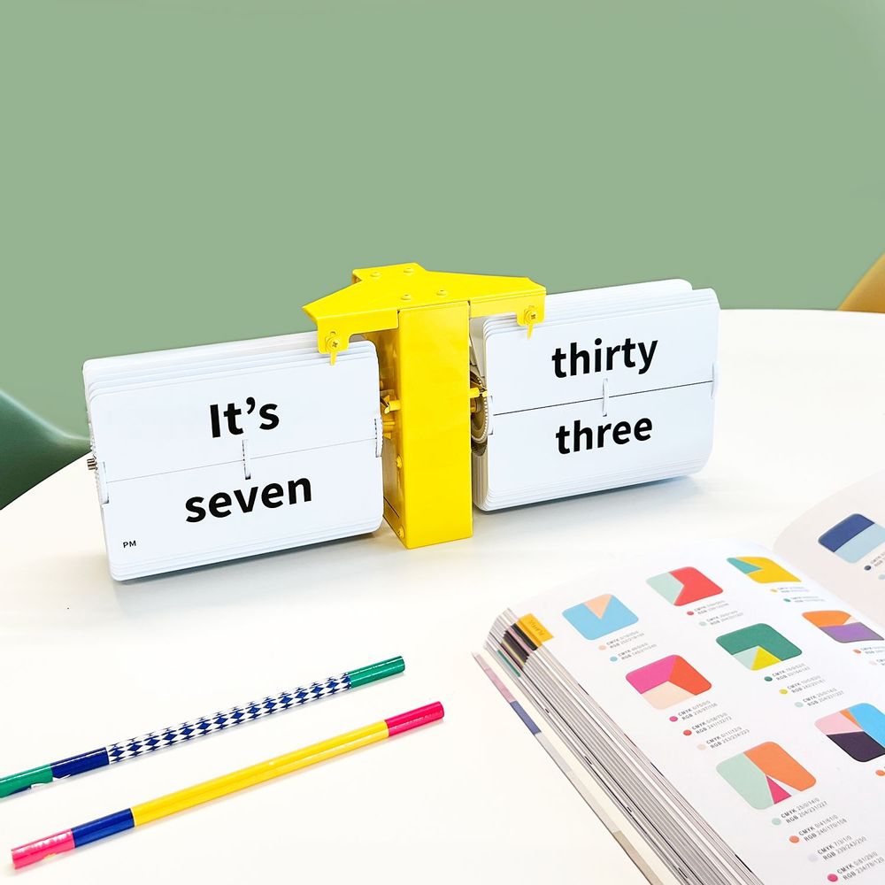 Clocks - MoMA Collection Flip Clocks in Yellow and Green - 37 x 14 x 9 cm - CLOUDNOLA
