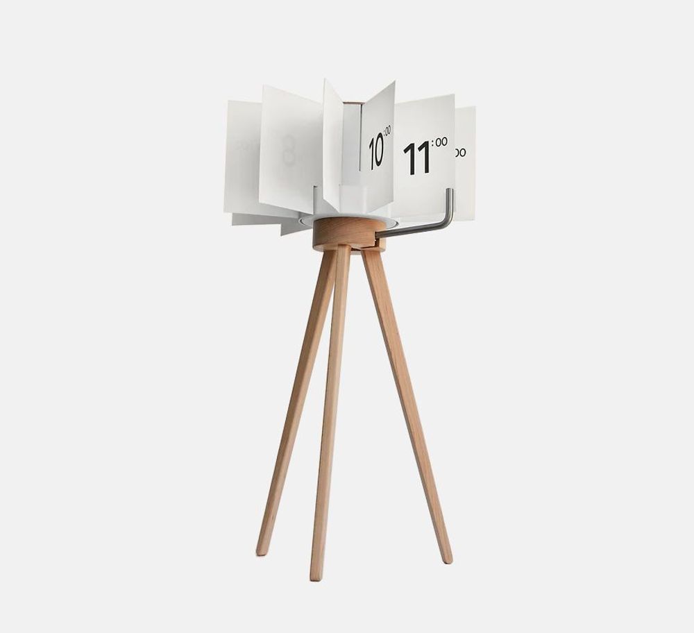 Horloges - Mini horloge debout Besonder NRH, design en bois à rotation lente - BEAMALEVICH
