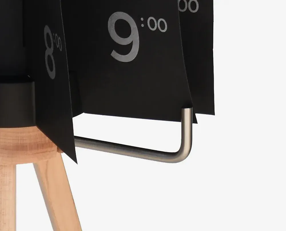 Horloges - Mini horloge debout Besonder NRH, design en bois à rotation lente - BEAMALEVICH