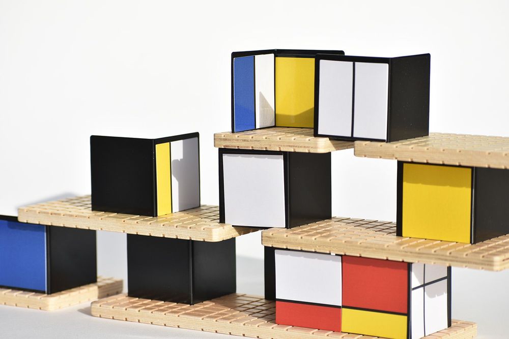 Decorative objects - HOUSE of Mondrian Construction Toy - Wood, Metal & Magnets - BEAMALEVICH