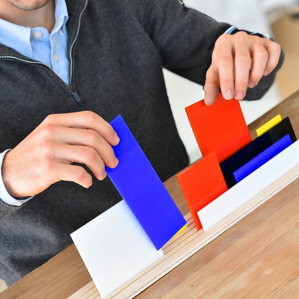 Design objects - Shapes of Mondrian - 3D Art toy - Decorative Movable De Stijl diorama - BEAMALEVICH