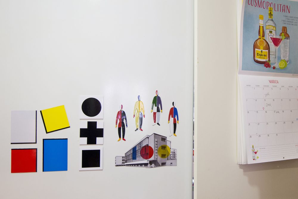 Decorative objects - Malevich Sportsmen Artistic Humanoid Fridge Magnets - 20 pieces - BEAMALEVICH