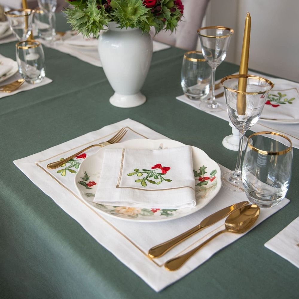 Table linen - Embroidered Napkins Candy Cane Panama - 4 pieces - ROSEBERRY HOME