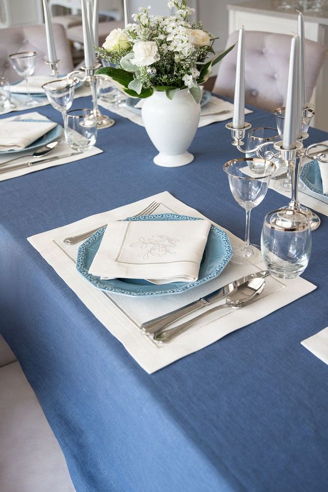 Table linen - Embroidered Placemats Jingle Bells Silverline - 6 pieces - ROSEBERRY HOME
