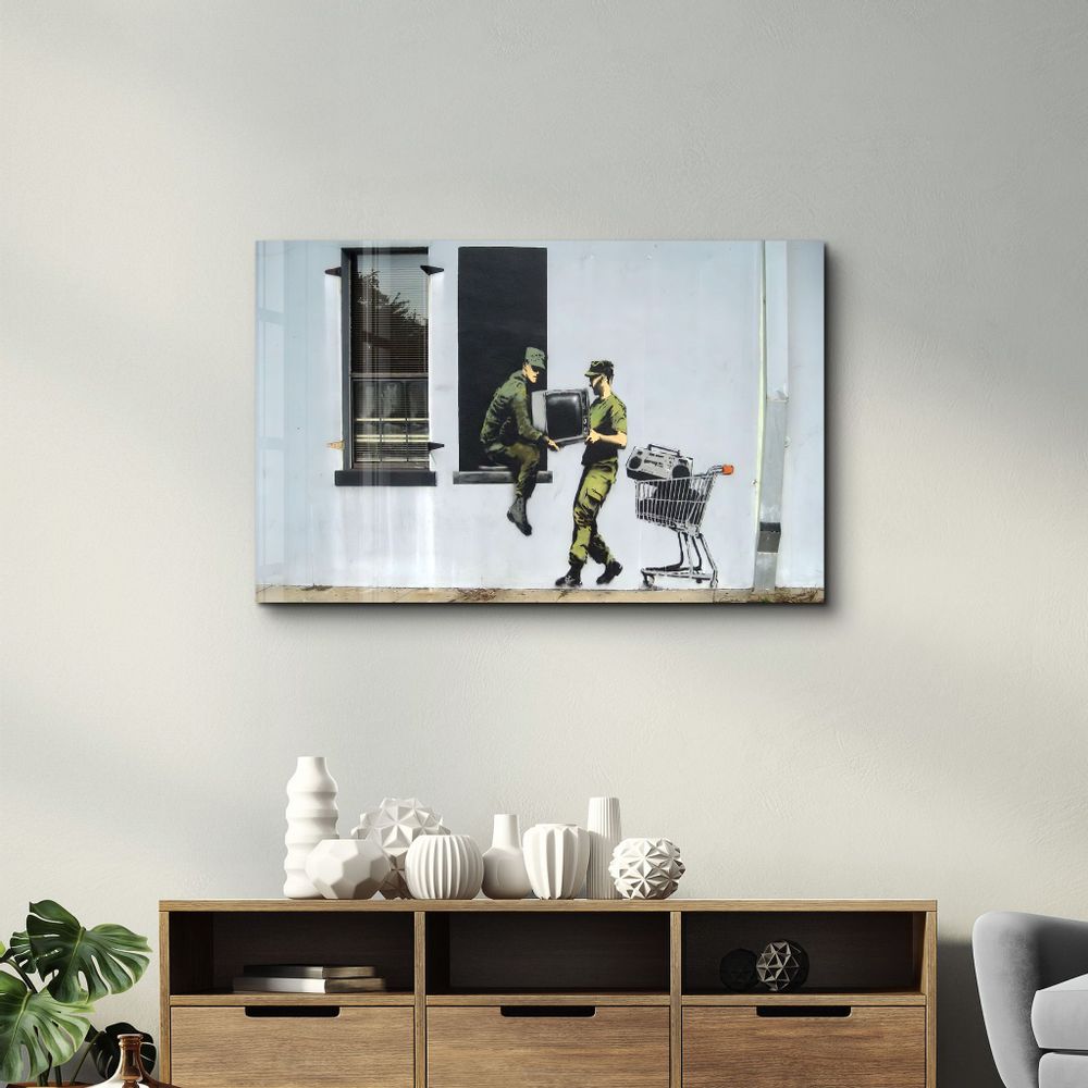 Autres décorations murales - Banksy - Pillage des soldats | Art mural en verre 110CMx70CM - ARTDESIGNA