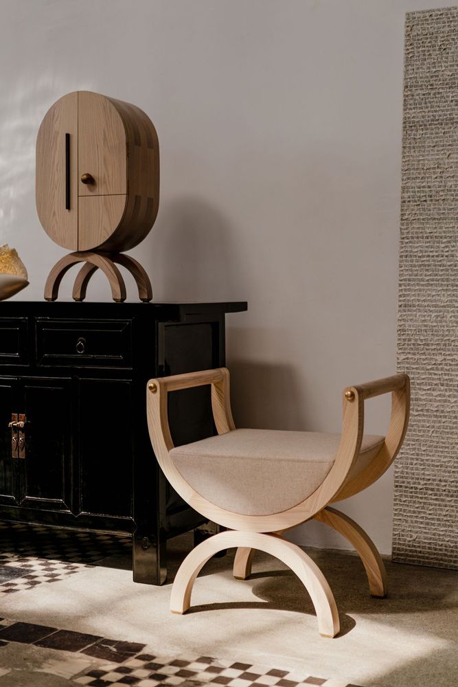 Fauteuils - Chaise Oddity Curule Dark - SQUARE DROP