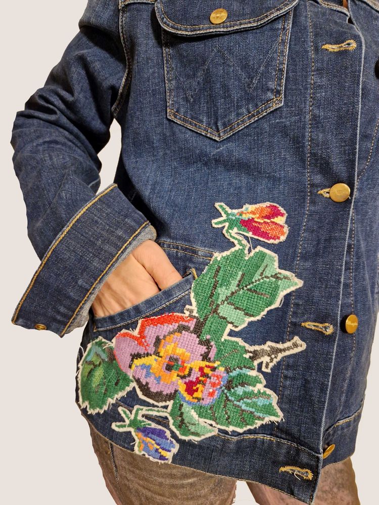 Apparel - Fantasy. Denim jacket - VLADA DIZIK KOSHKIN DOM