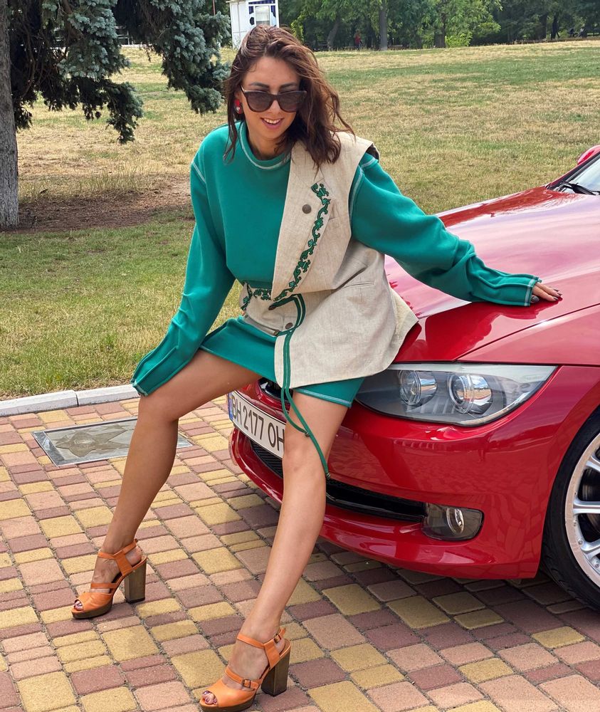 Apparel - To be continued... Unusual sweatshirt with a linen jacket - VLADA DIZIK KOSHKIN DOM