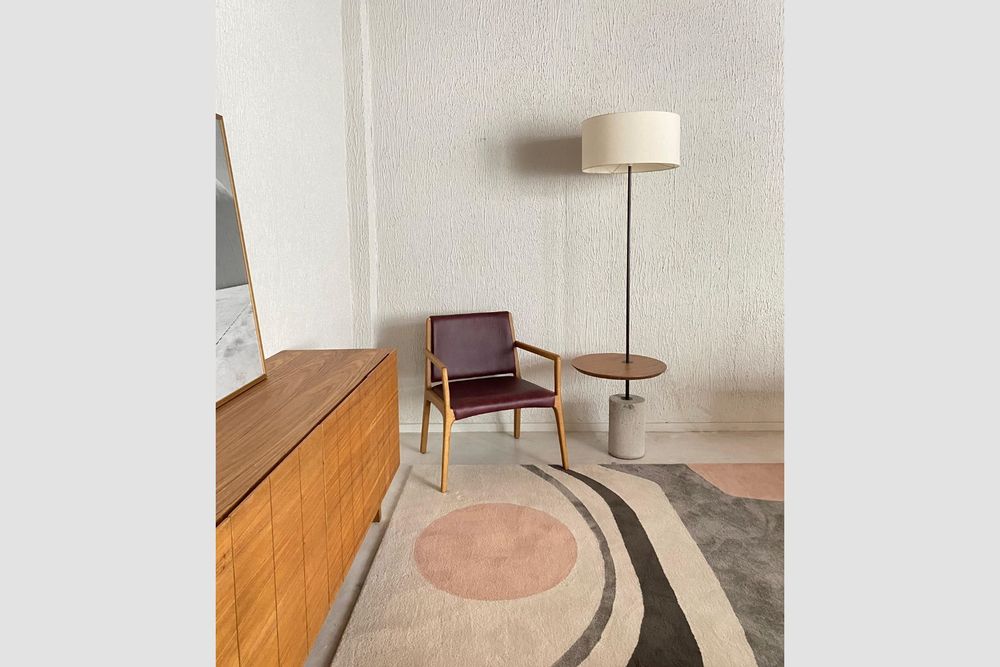 Floor lamps - "GIRO" FLOOR LAMP WITH SWIVEL TABLE - ALESSANDRA DELGADO DESIGN