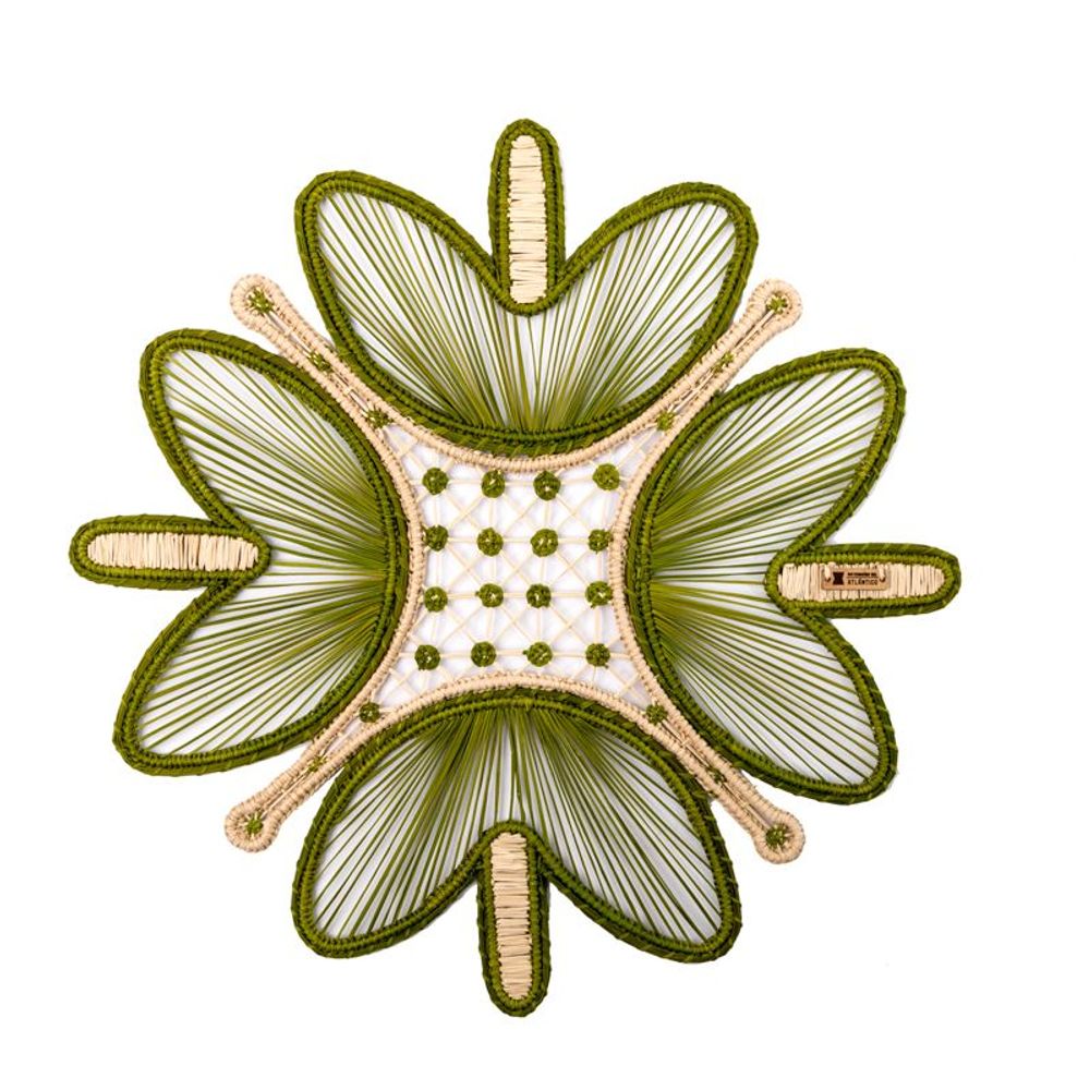 Formal plates - Petals Iraca handmade Placemat - ARTESANIAS DEL ATLÁNTICO