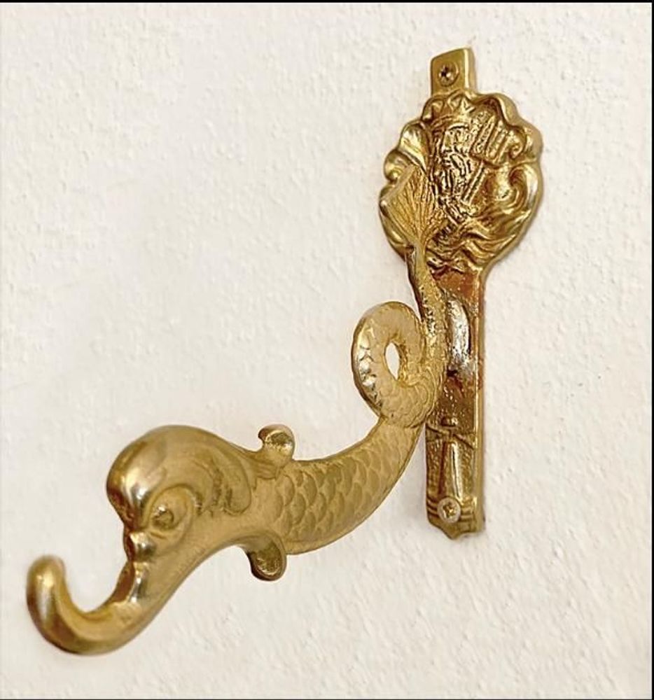 Artistic hardware - Poseidon Hook - ANTHOLOGIST