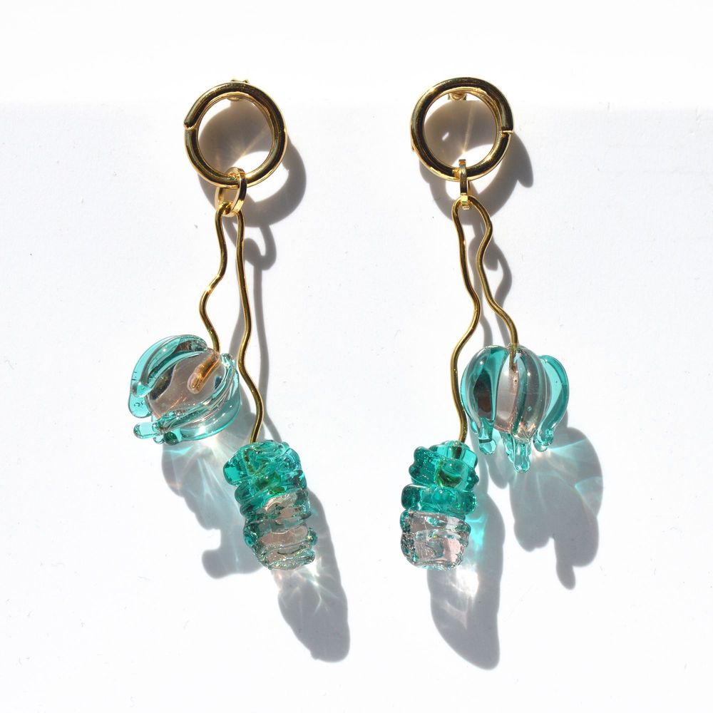 Bijoux - Boucles d'oreilles plaqué or verre soufflé Murano Artisan Onirica Flor - CHAMA NAVARRO