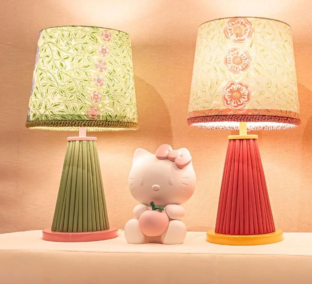 Design objects - Hello Kitty Pastel Pink Apple Decorative Object - LEBLON DELIENNE