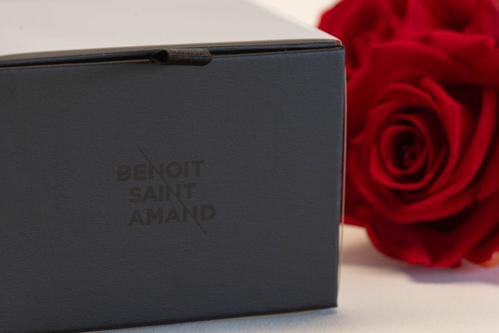 Décorations florales - Un secret - My love - 1 rose rouge éternelle Taille S - BENOIT SAINT AMAND