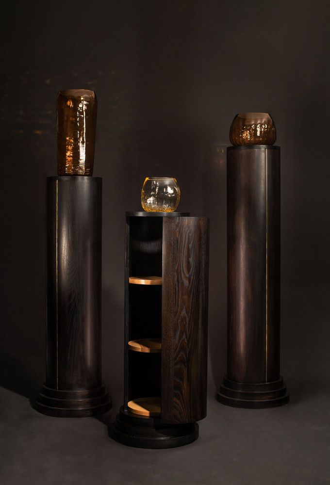 Shelves - Oddity black column cabinet - SQUARE DROP