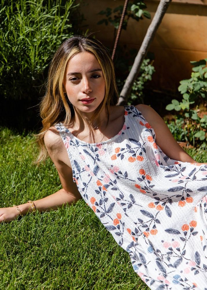 Prêt-à-porter - ROBE LONGUE À MOTIF FLORAL ET SCINTILLANT À BRODERIES ZOYA - HYA CONCEPT STORE