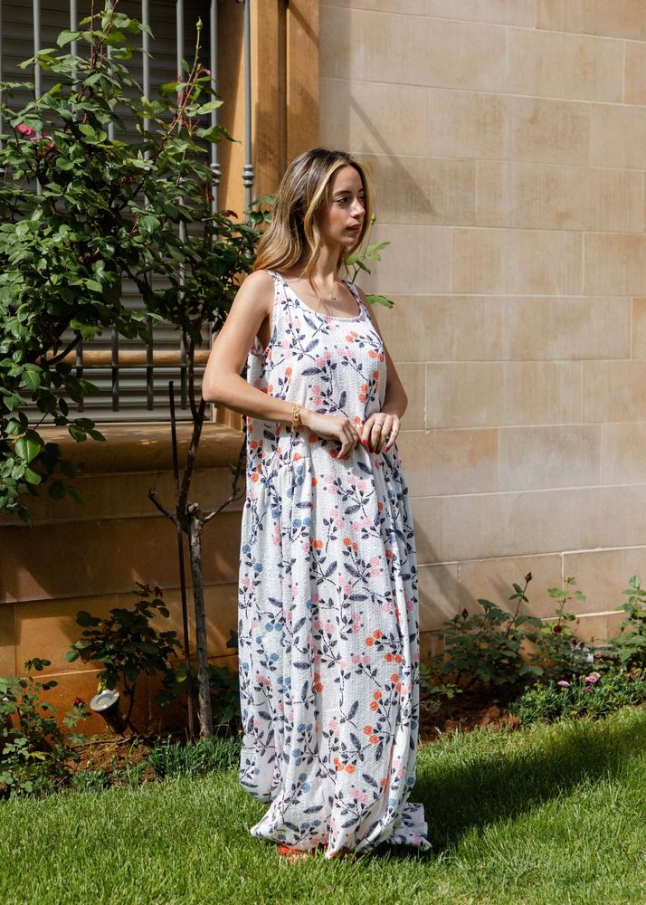 Prêt-à-porter - ROBE LONGUE À MOTIF FLORAL ET SCINTILLANT À BRODERIES ZOYA - HYA CONCEPT STORE