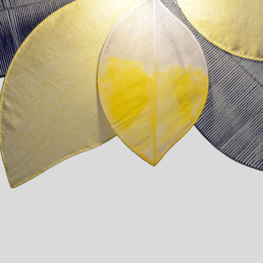 Hanging lights - Folhas - BOTACA