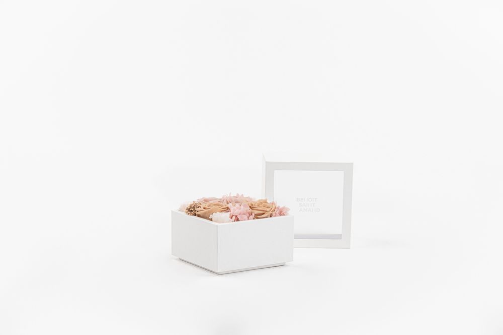 Floral decoration - The small garden - Grace - Square white box size M - BENOIT SAINT AMAND