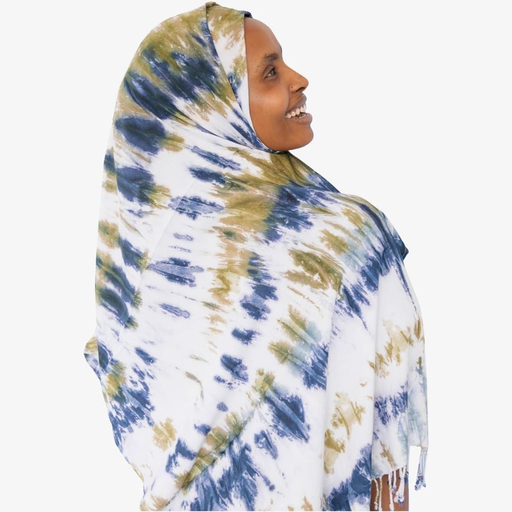 Scarves - SCARVES - UNHCR/MADE51