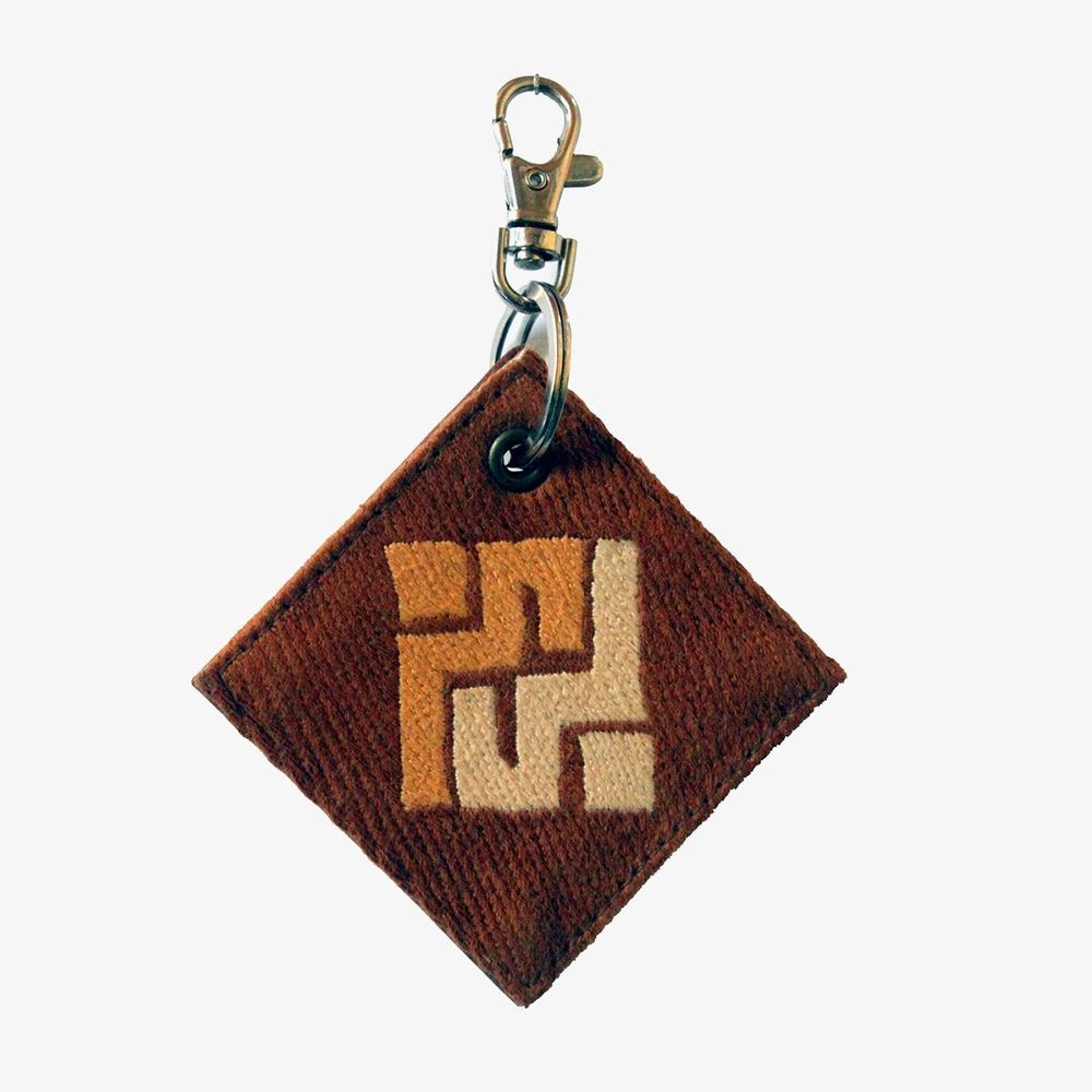 Gifts - KEYCHAIN - UNHCR/MADE51