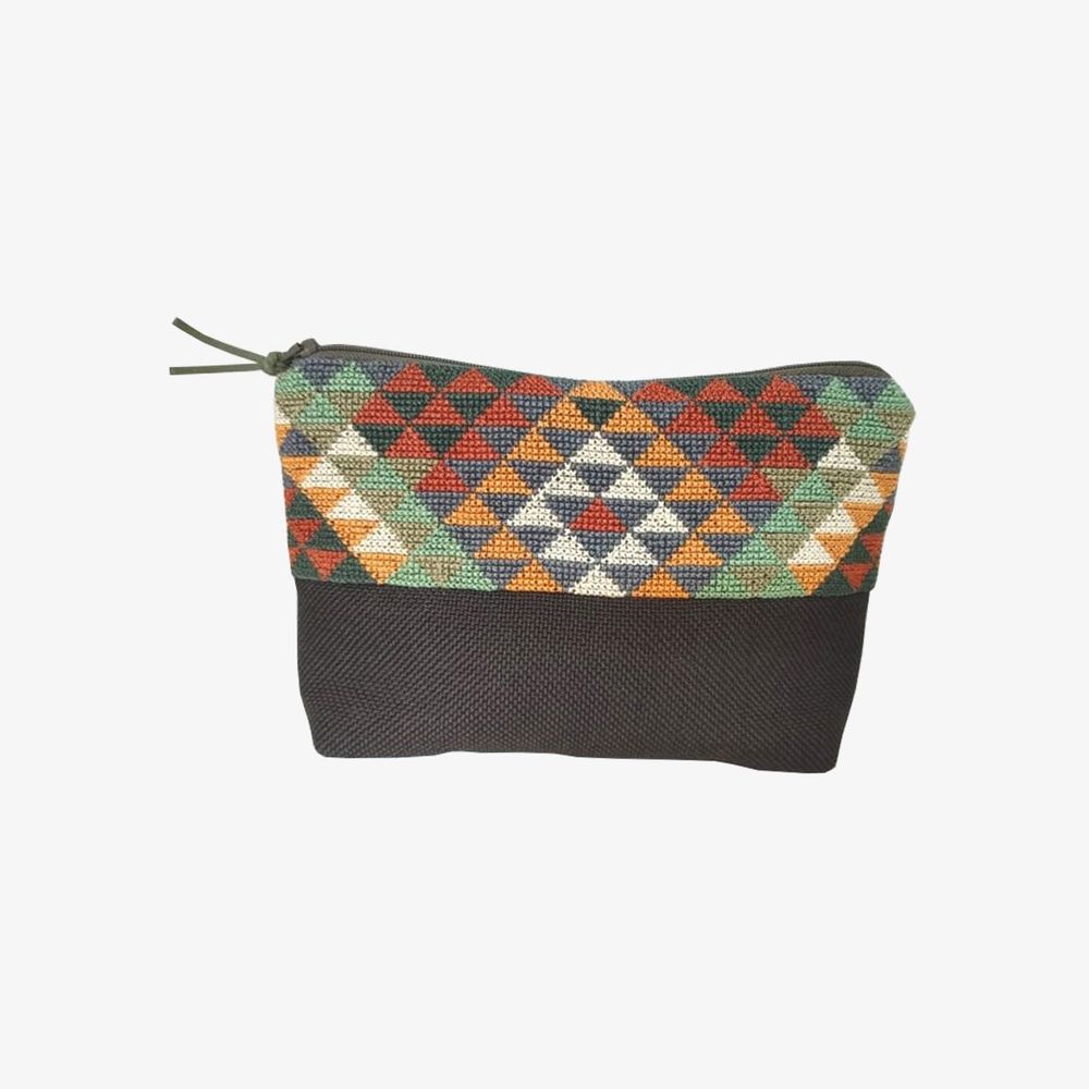 Gifts - TRAVEL ACCESSORIES - UNHCR/MADE51