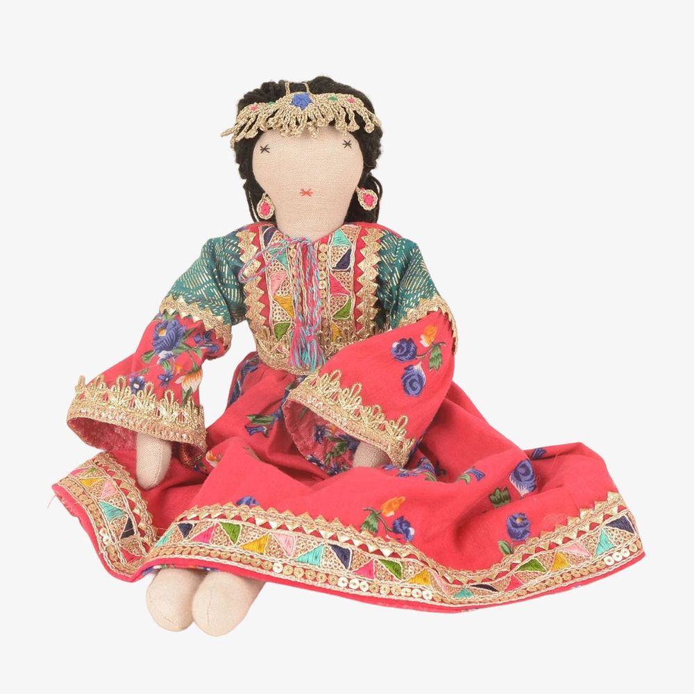 Gifts - DOLLS - UNHCR/MADE51