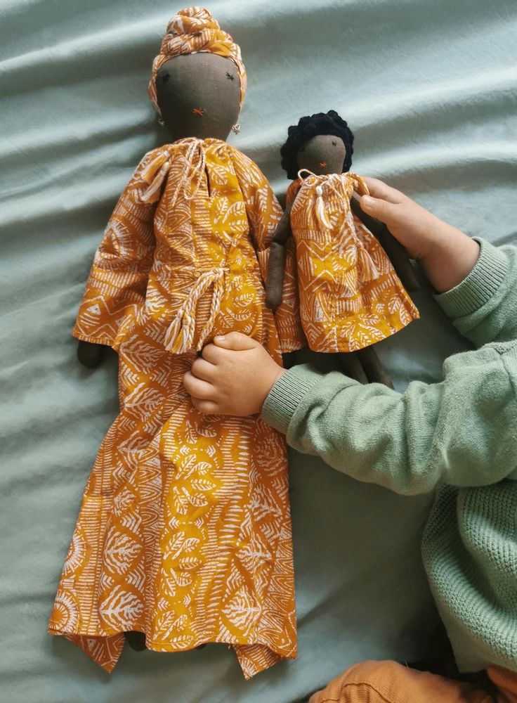 Gifts - DOLLS - UNHCR/MADE51