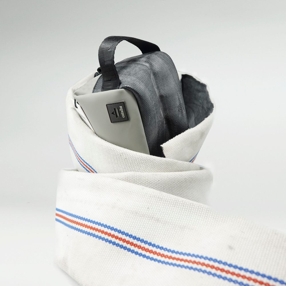 Bags and totes - Entadar Toiletry Bag - ENTADAR LTD.