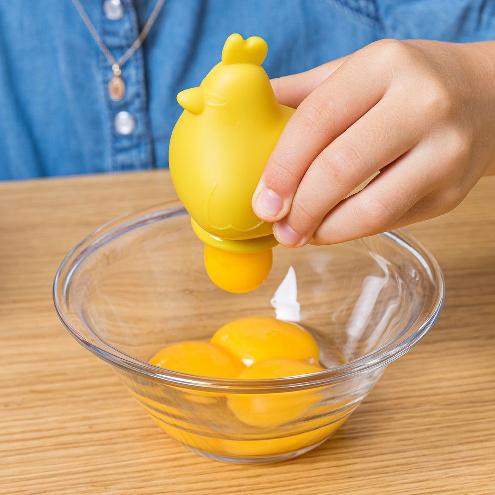 Kitchen utensils - Chefclub Kids egg separator - SNACKING MEDIA / CHEFCLUB