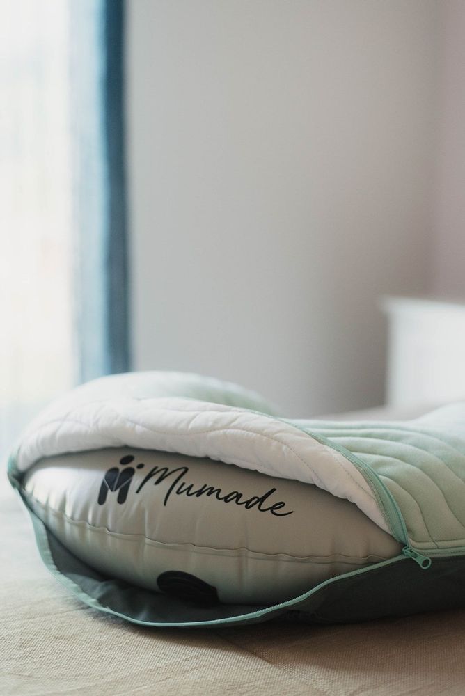 Accessoires pour puériculture - Coussin d'allaitement gonflable Mumade Celadon - MUMADE
