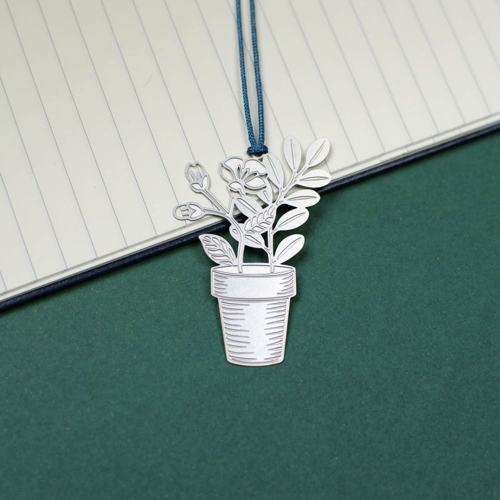 Cadeaux - Assortiment de 12 marque-pages en métal - jardin - TOUT SIMPLEMENT,