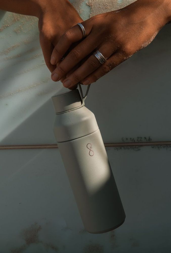 Gifts - \" Ocean Bottle\” the original bottle (500ml) - Slate green - OCEAN BOTTLE
