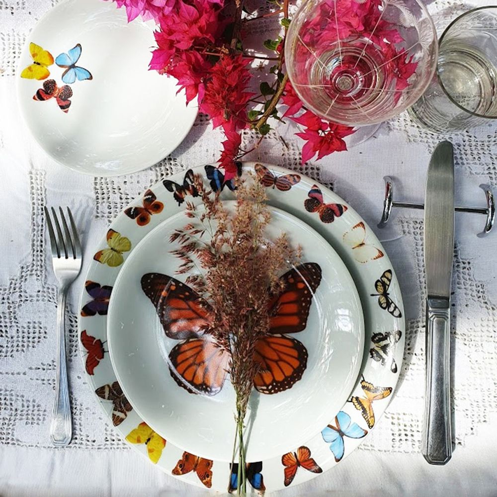 Platter and bowls - Set of 6 dessert plates with different prints. - STUDIO CRIS AZEVEDO