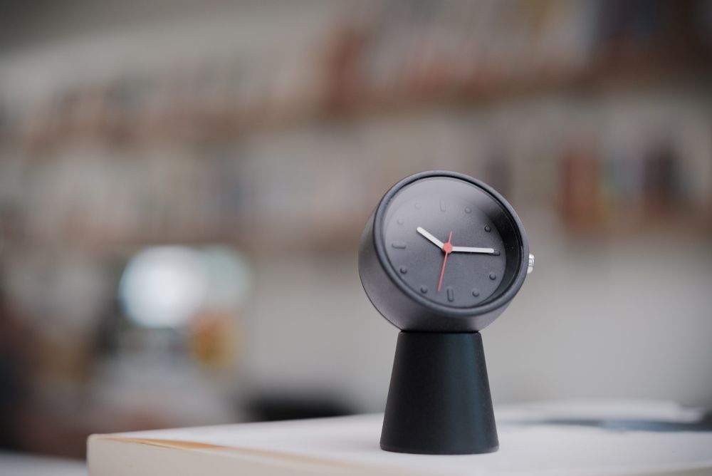 Design objects - Table Clock - FREEFORM MARKETING LTD.