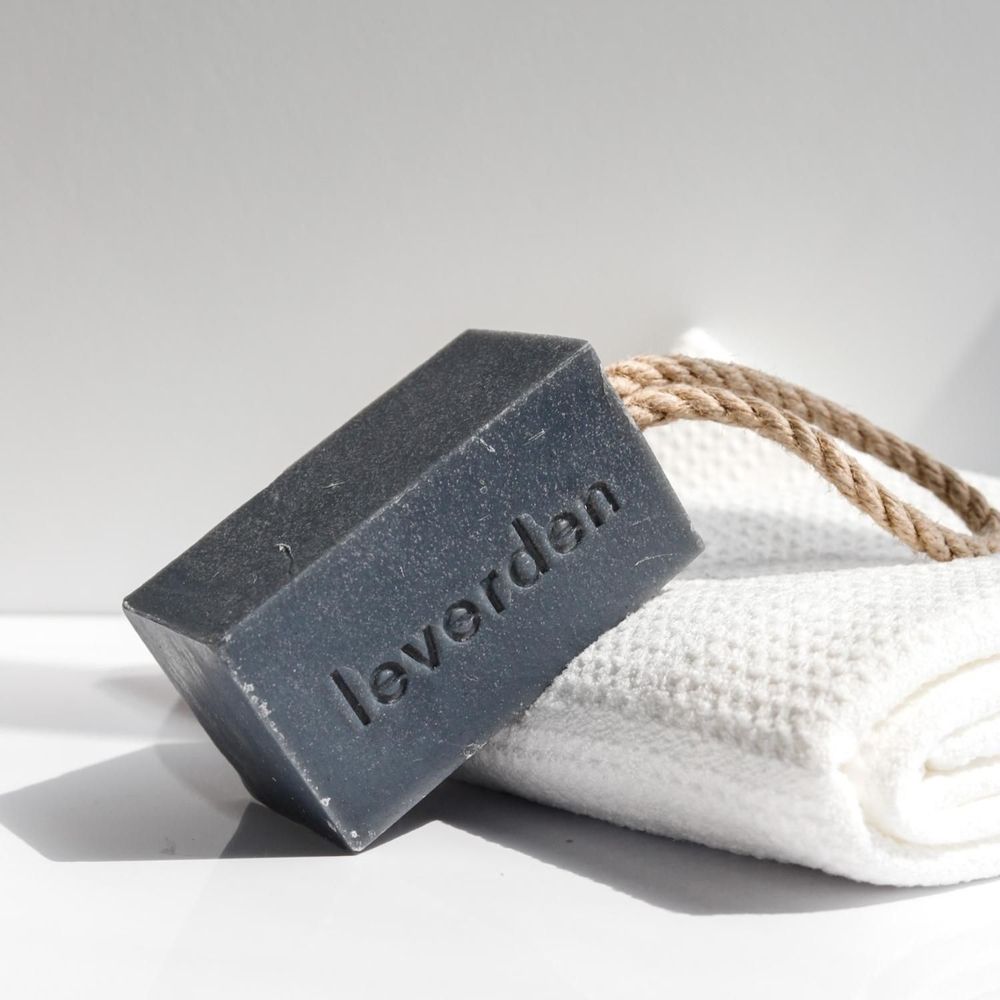 Soaps - Charcoal bar soap - LEVERDEN